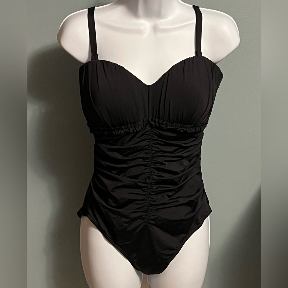 Atlantic Beach Black Ruched Ruffle One-Piece Swimsuit 2XL - 22-24 NWT